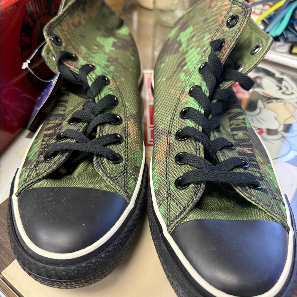 brand new with tags Public Enemy TRPL sneakers Men’s size 7 /women 8.5 - Picture 6 of 8